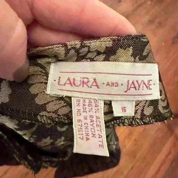 Vintage champagne and black blouse size 16 - Picture 4 of 4